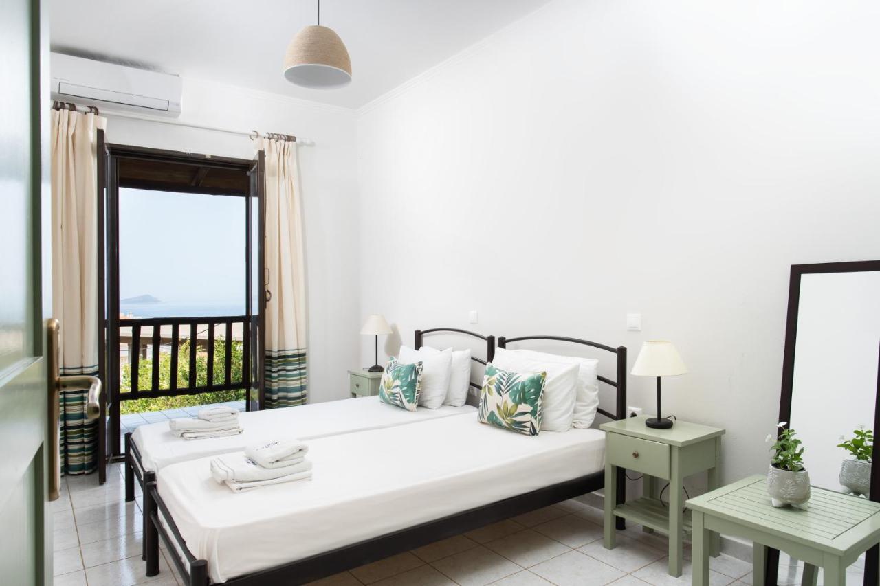 Monemvasia Green Apartments Екстер'єр фото