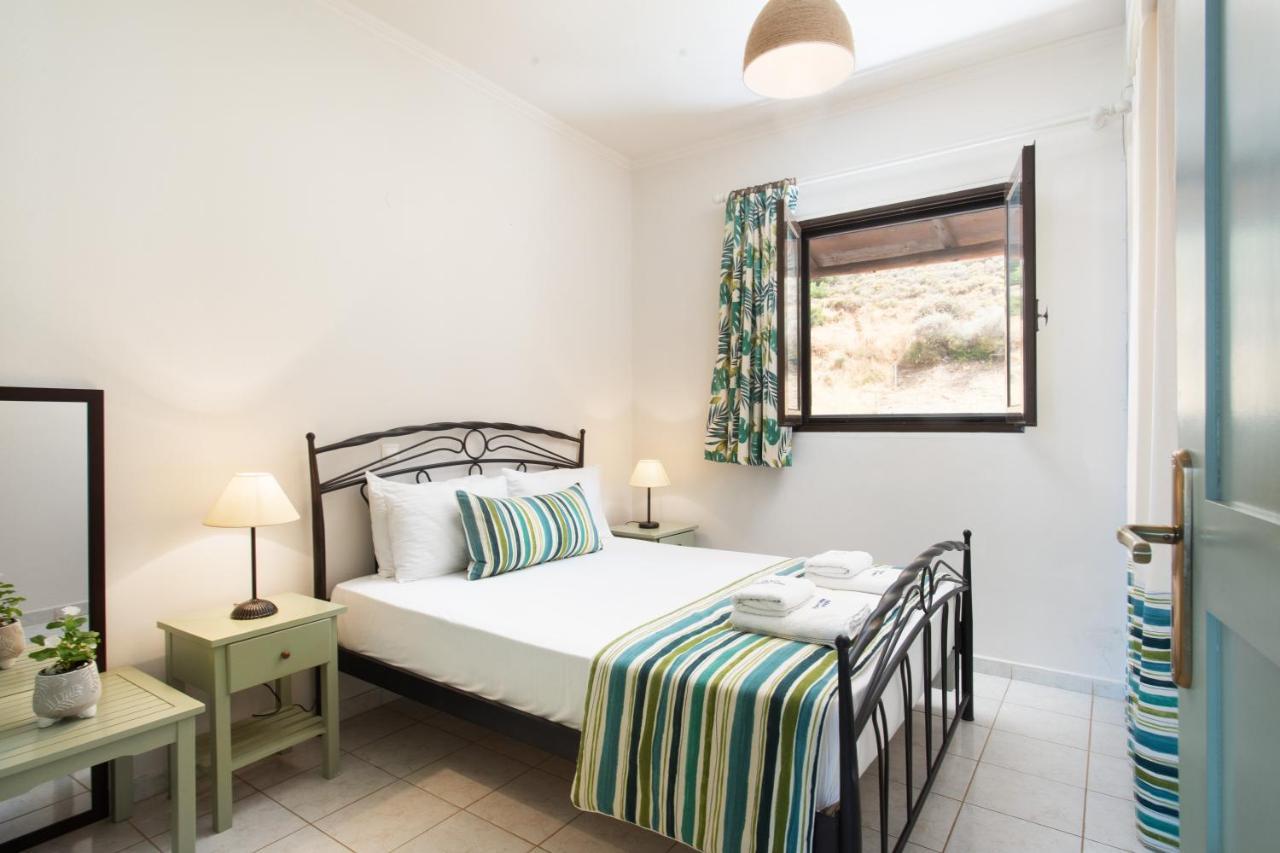 Monemvasia Green Apartments Екстер'єр фото