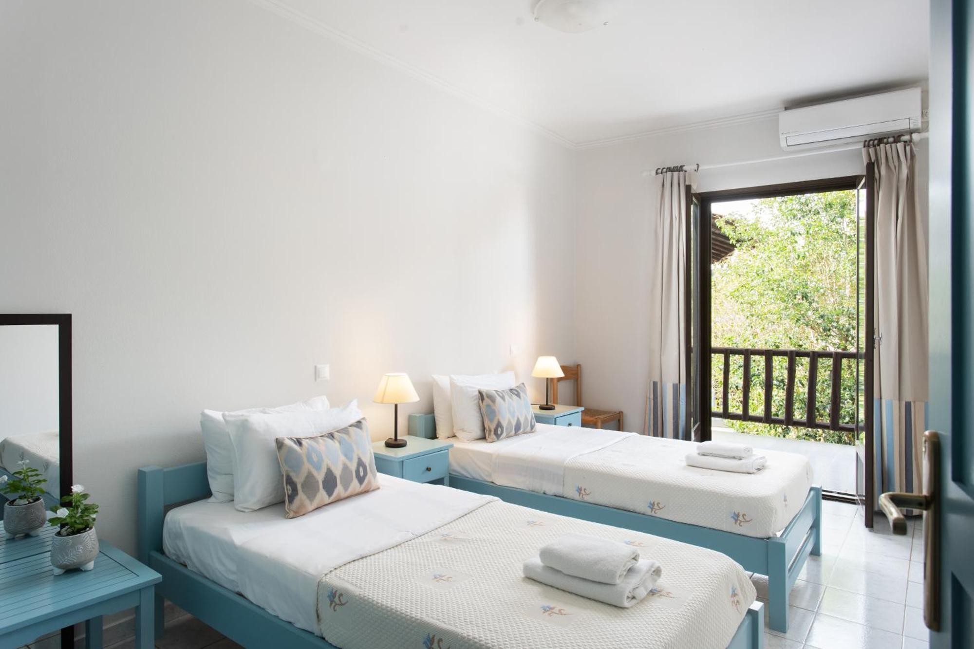Monemvasia Green Apartments Номер фото