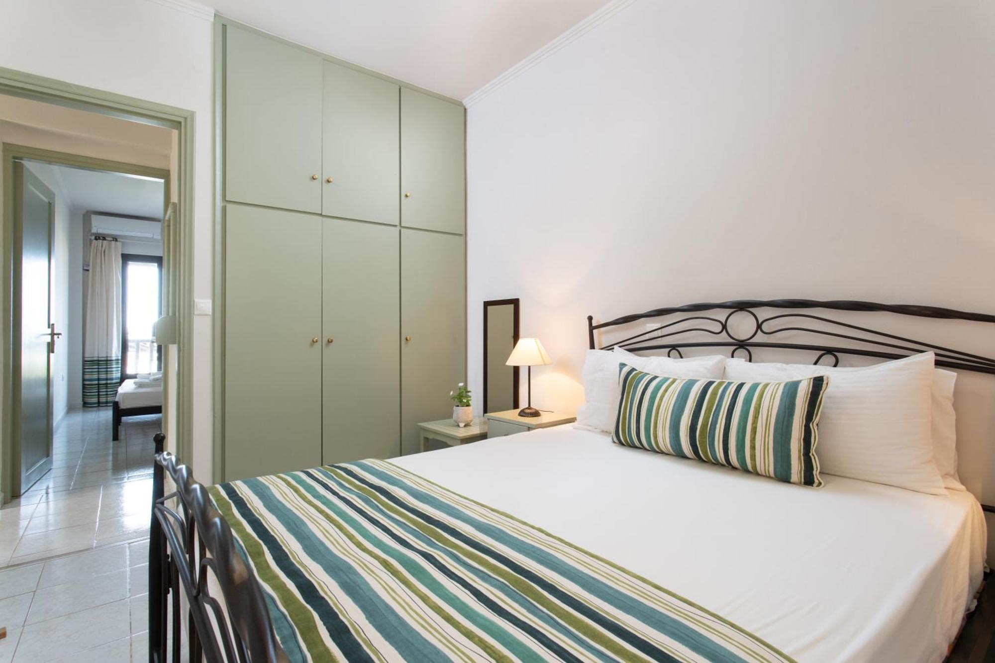 Monemvasia Green Apartments Номер фото