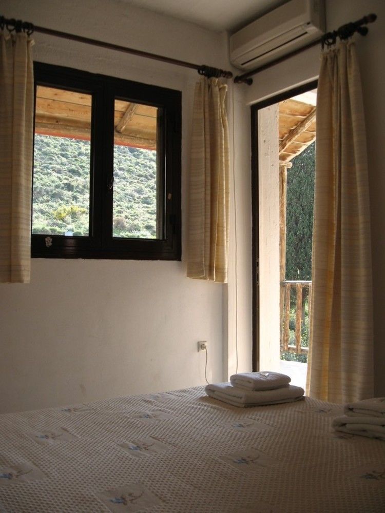 Monemvasia Green Apartments Екстер'єр фото