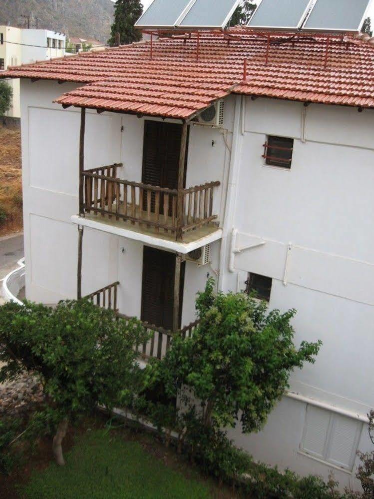 Monemvasia Green Apartments Екстер'єр фото